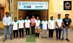 Chhattisgarh Government: सरकार की पहल लाई बदलाव! सुकमा के पुनर्वासित युवा अब बनेंगे प्रोफेशनल ड्राइवर Chhattisgarh Government