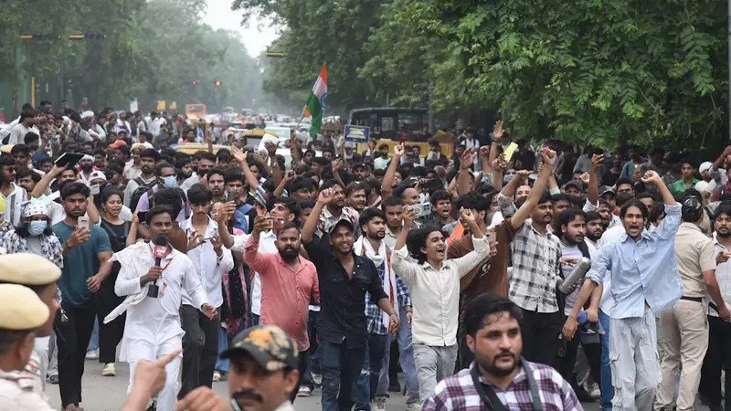 CJP, सुरक्षा के बीच दोबारा शुरू हुआ प्रदर्शन 17846390221838258166442565694397