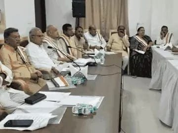 14 जुलाई को विधानसभा में अविश्वास प्रस्ताव लाएगी कांग्रेस विधायक दल की बैठक में फैसला, नकटी मुद्दे पर स्थगन प्रस्ताव भी 282411