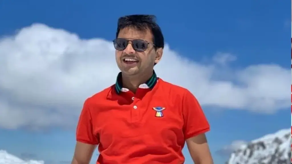कारोबारी महेंद्र गोयनका की बढ़ी मुश्किलें, कोर्ट ने 10 दिन की पुलिस रिमांड पर भेजा mahendra 1024x576