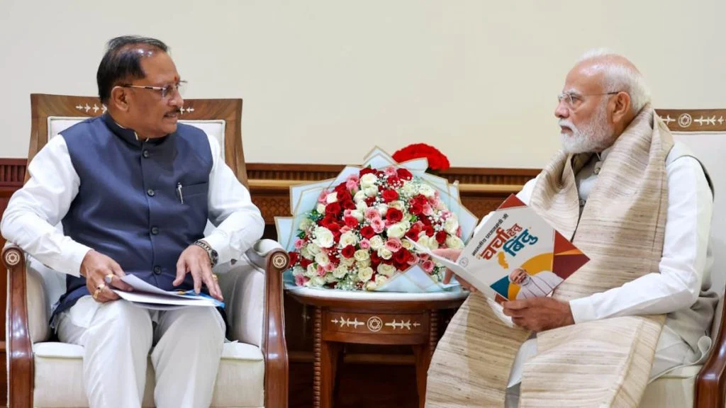प्रधानमंत्री मोदी से मिले मुख्यमंत्री साय, छत्तीसगढ़ के विकास के साथ ‘बस्तर विजन’ पर की विस्तार से चर्चा, राज्य की इन तीन परियोजनाओं के लिए मांगा सहयोग image
