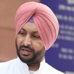 केंद्रीय मंत्री रवनीत सिंह बिट्टू का इस्तीफा तत्काल प्रभाव से स्वीकार, राष्ट्रपति की मंजूरी के बाद मंत्रिपरिषद से हुए अलग images (4)