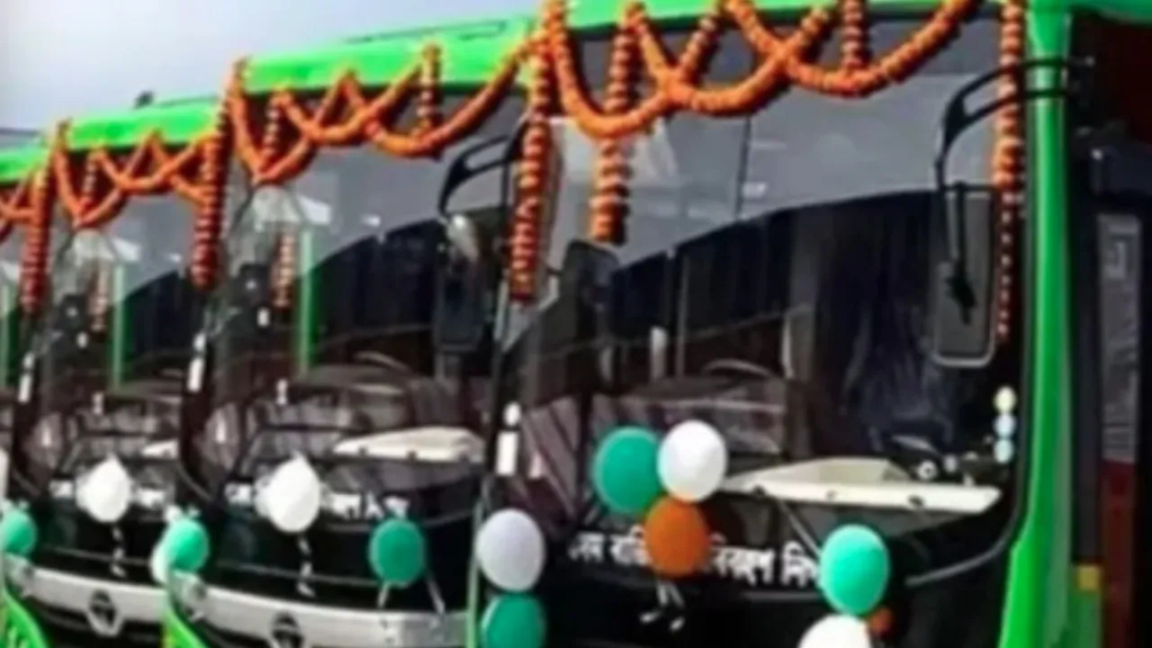 छत्तीसगढ़ वालों को ई-बसों की सौगात, दुर्ग-भिलाई से होगी शुरुआत, कुल 240 बसों को मिली मंजूरी pm