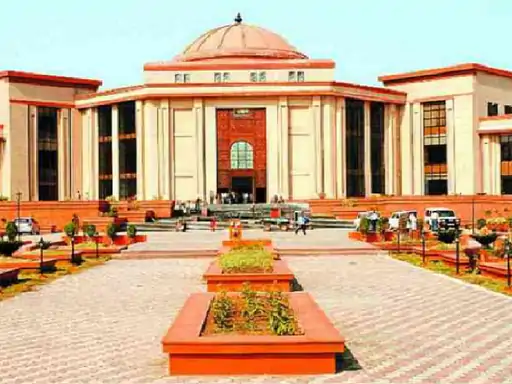 रावतपुरा सरकार केस में CBI की फोन टैपिंग अवैध, हाईकोर्ट का बड़ा फैसला image