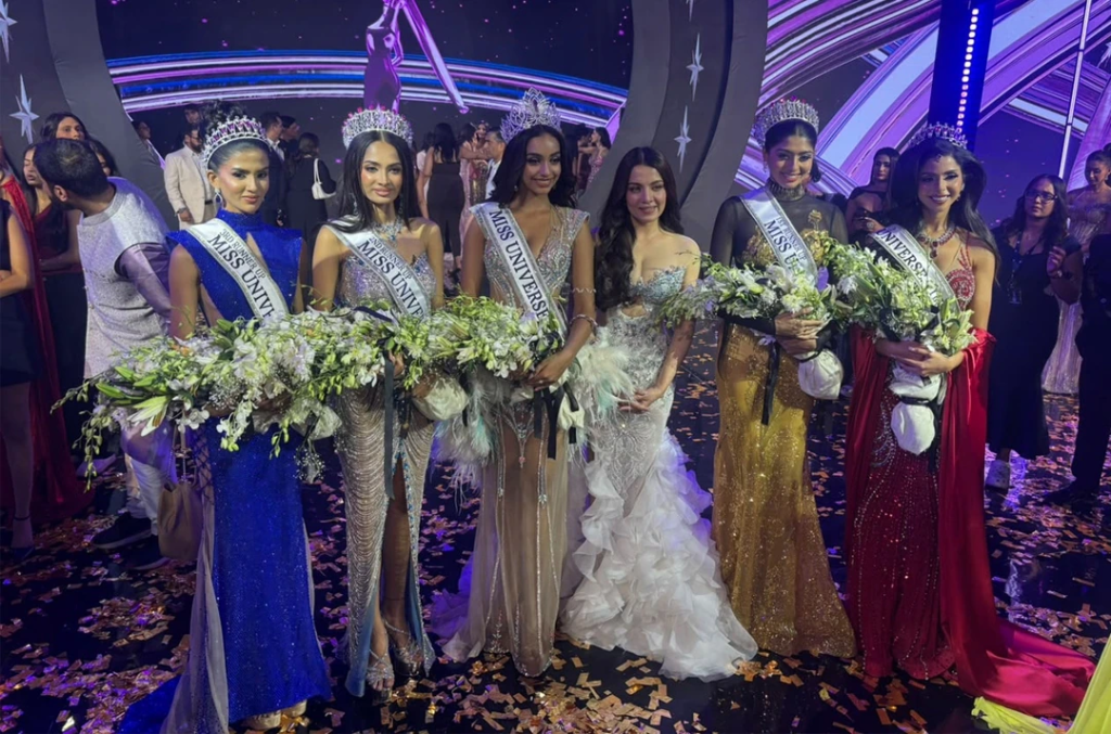 Miss Universe 2026 केजिया लिज मेजो बनीं मिस यूनिवर्स इंडिया जीत के बाद हुईं भावुक जानें फर्स्ट और सेकंड रनर-अप कौन रहीं image