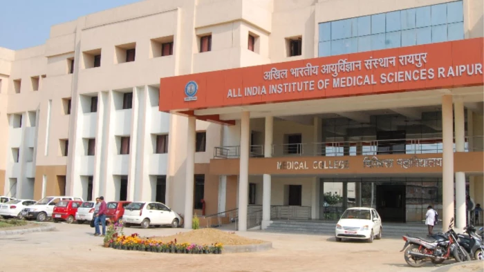एंडोमेट्रियोसिस क्यों होता है? भारतीय महिलाओं पर पहली GWAS स्टडी से मिले आनुवंशिक जोखिम के संकेत 10 09 2026 endometriosis genetic risk m