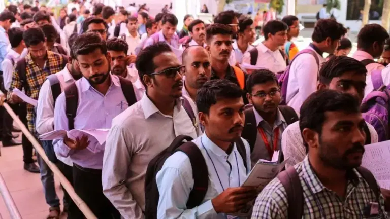 इंडस्ट्रियल फेयर में युवाओं की चमकेगी किस्मत, ऑन-द-स्पॉट जॉब प्लेसमेंट की बड़ी तैयारी raipur news 11 768x432