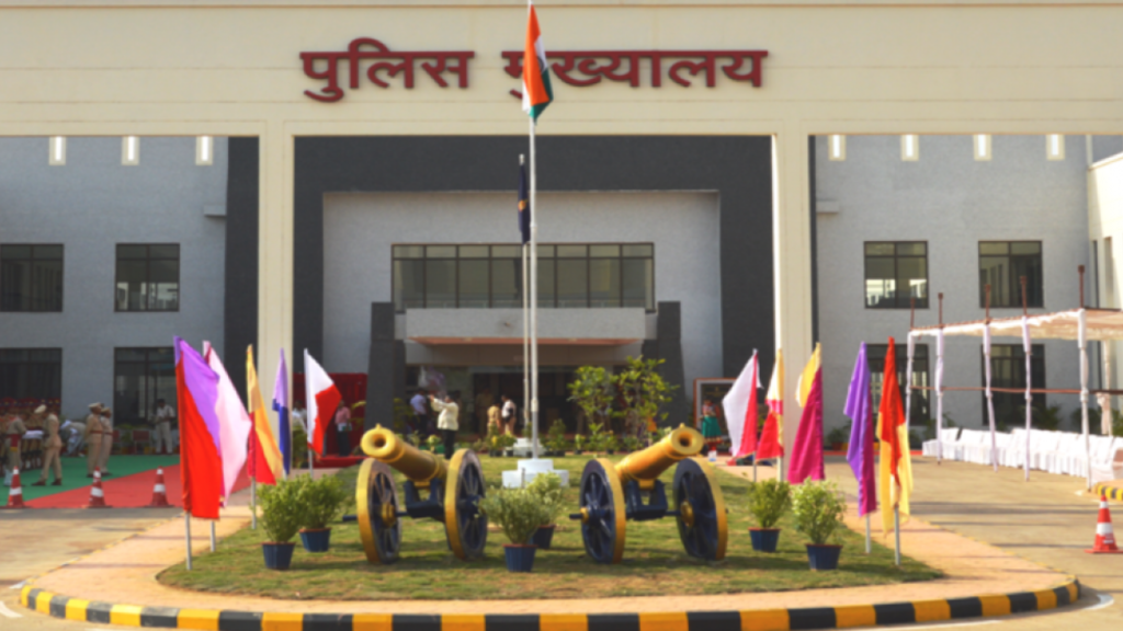 राज्य के 3 आईपीएस अफसरों को डीजी प्रमोट करने की तैयारी cg phq (1)