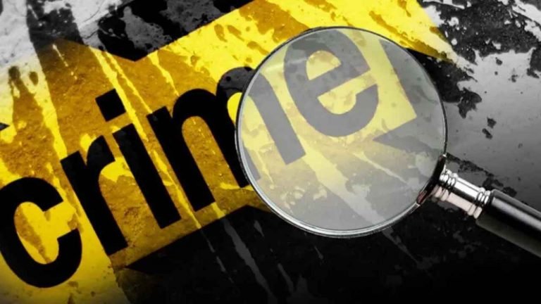 शिक्षिका पर लगा गंभीर आरोप दर्ज हुई FIR न्यायालय के आदेश पर कार्रवाई crime 768x432