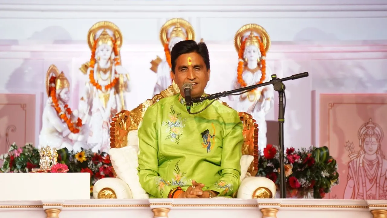 EOW की चार्टशीट में आया Dr. Kumar Vishwas के कार्यक्रम का नाम, लेकिन क्यों ? kumar vishwas (1)